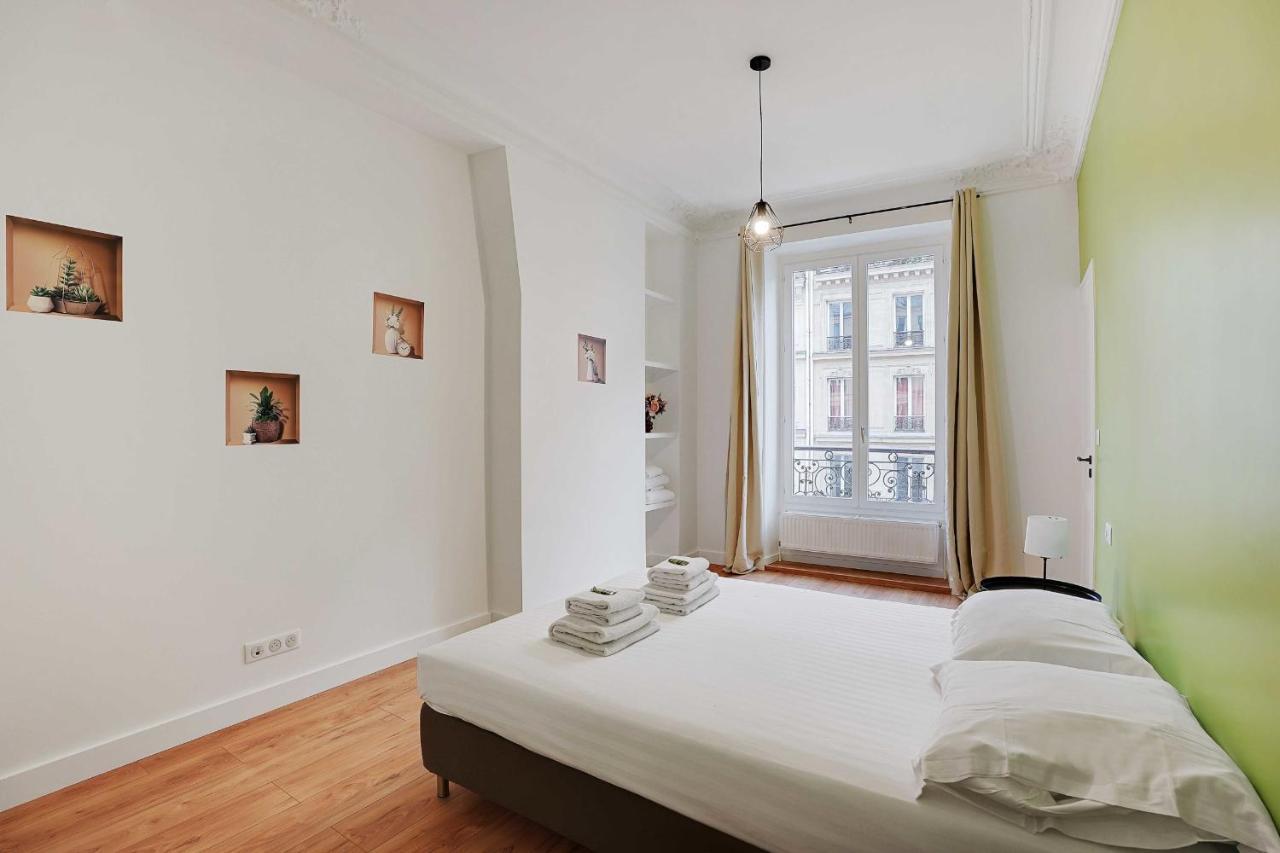 パリMagnificent Flat - 3Br-8P - Montorgueilアパートメント エクステリア 写真