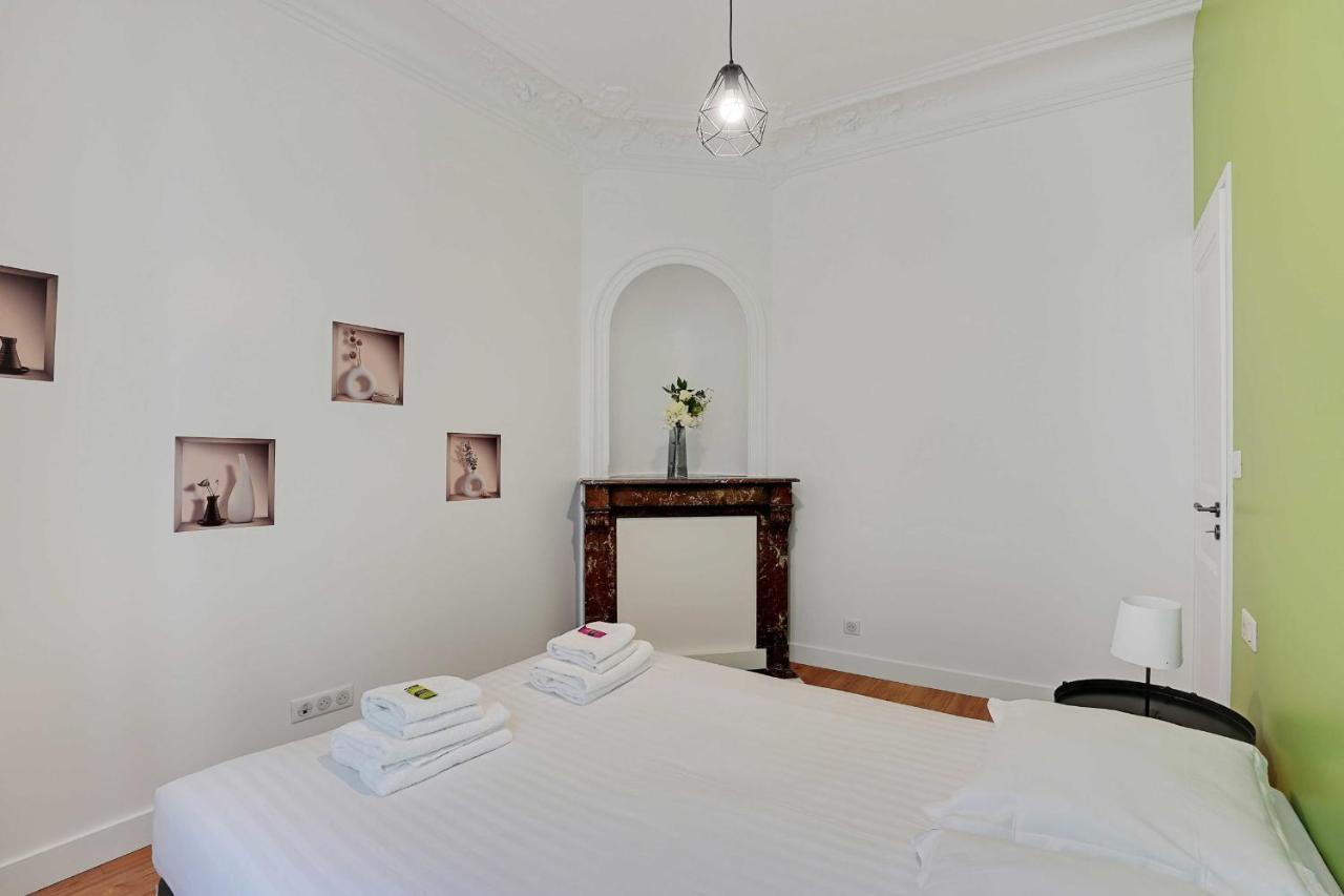 パリMagnificent Flat - 3Br-8P - Montorgueilアパートメント エクステリア 写真
